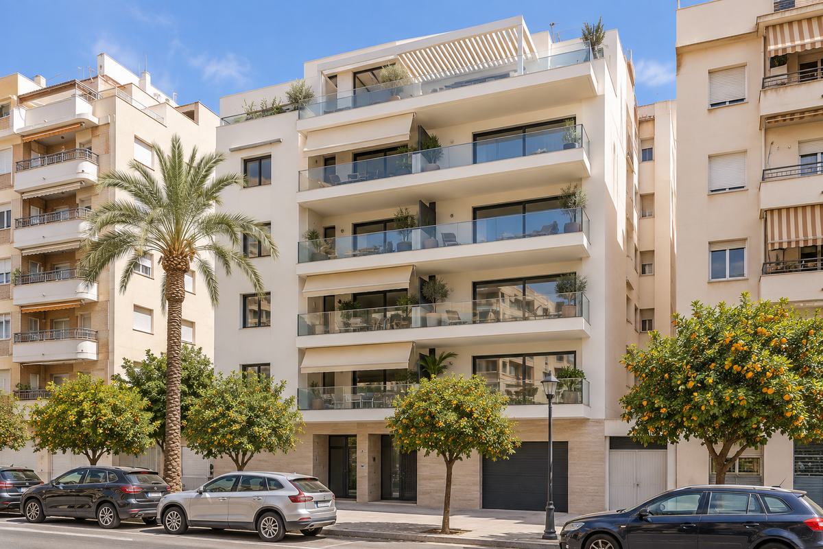 Sample listing: a penthouse building in La Malagueta, Málaga